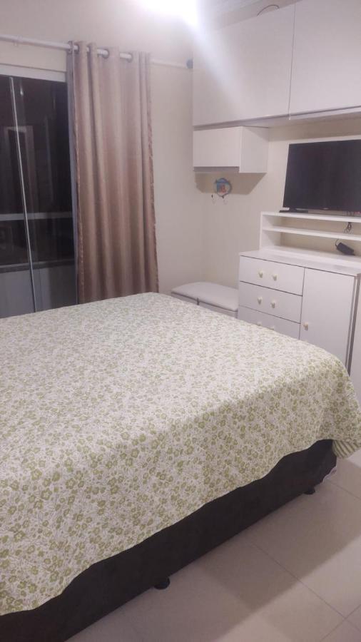 Apartamento Edésia -b- 202 - Dois Dormitórios